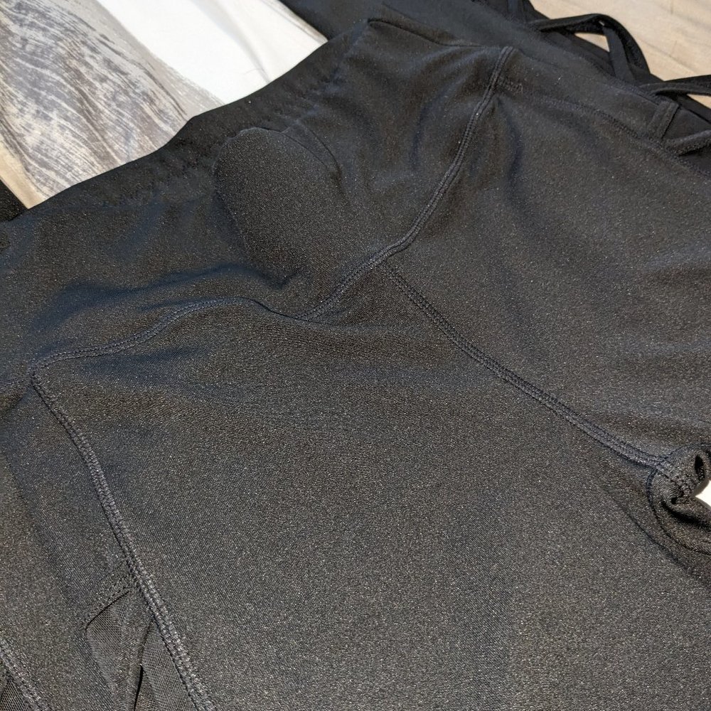 High Rise Leggings - Picture 6 of 13